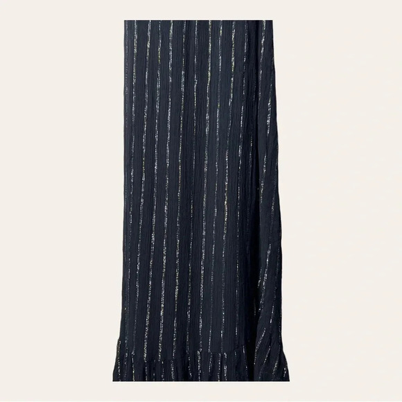 0408. MODCLOTH WRAP DRESS MAXI LENGTH BLACK WITH GOLD/SILVER IN COLOR STRIPES - Picture 6 of 15